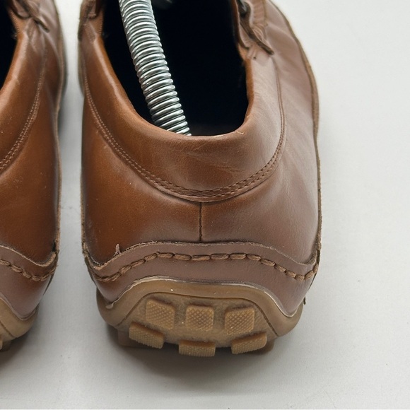 Van Heusen Size 8.5 M Drive Brown Memory Foam Bronze Accent Slip On Dress Shoe - Picture 5 of 12